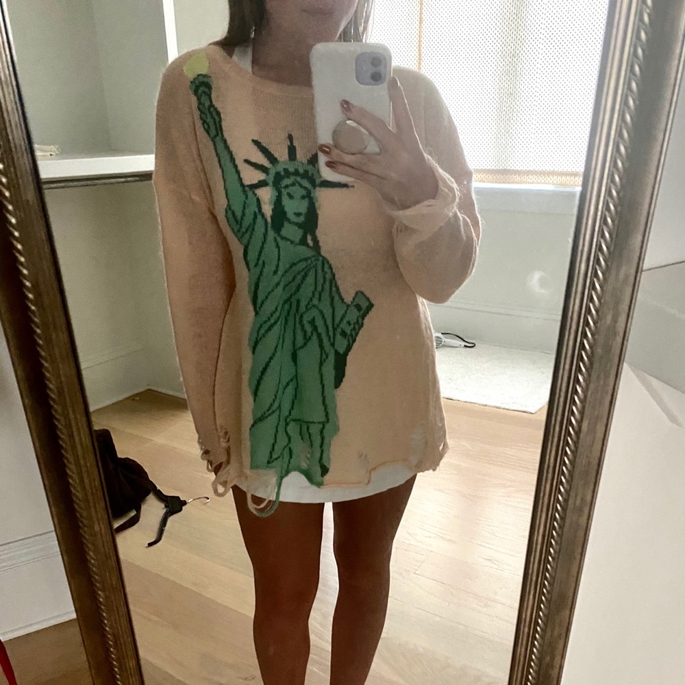 Wild fox Lady Liberty Sweater